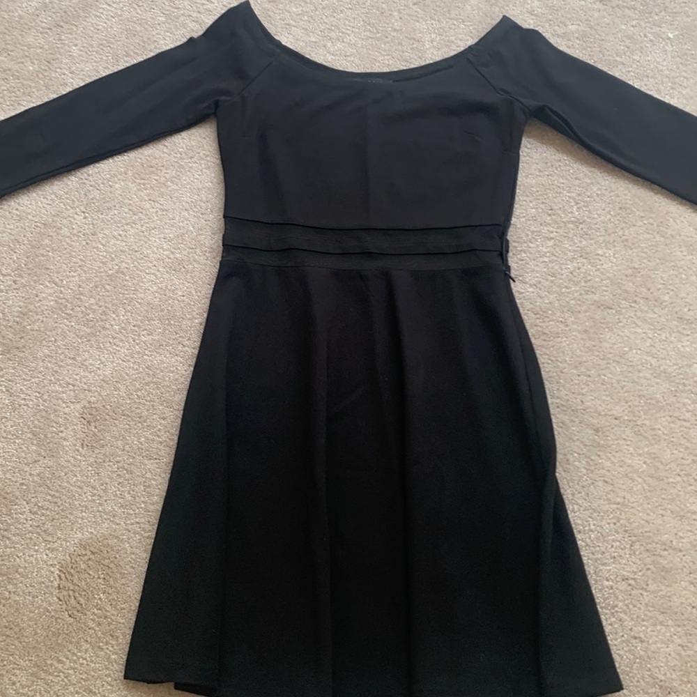 LuLu's black dres, size small